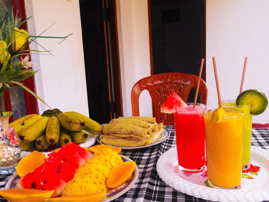 Sigiri Lakshan Home Stay Sigiriya Bagian luar foto
